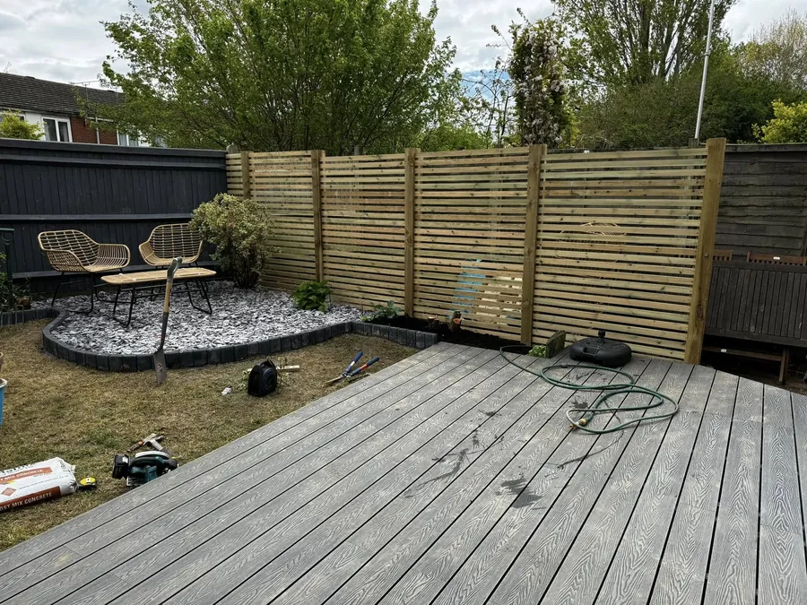 Fencing, gates, bars and lean-tos: JJC project photo