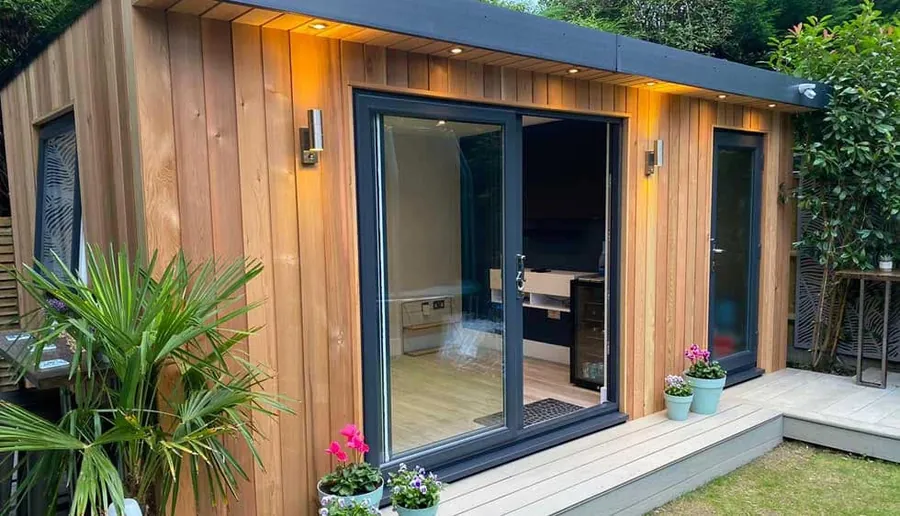 Garden rooms, gyms and summerhouses: JJC project photo
