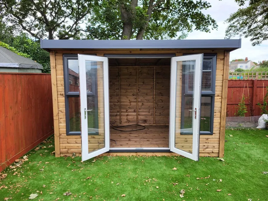 Garden rooms, gyms and summerhouses: JJC project photo
